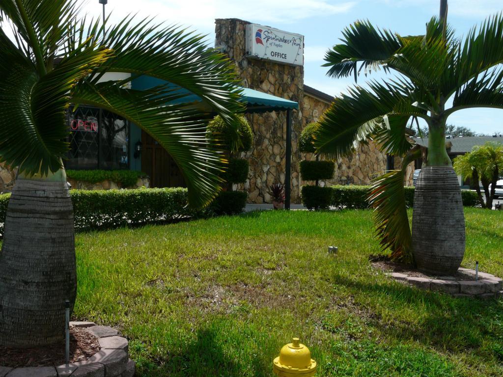 Spinnaker Inn Of Naples Vineyards Екстериор снимка